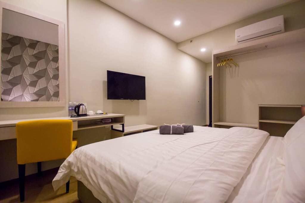 Omg Hotel Simpang Ampat  Exterior photo