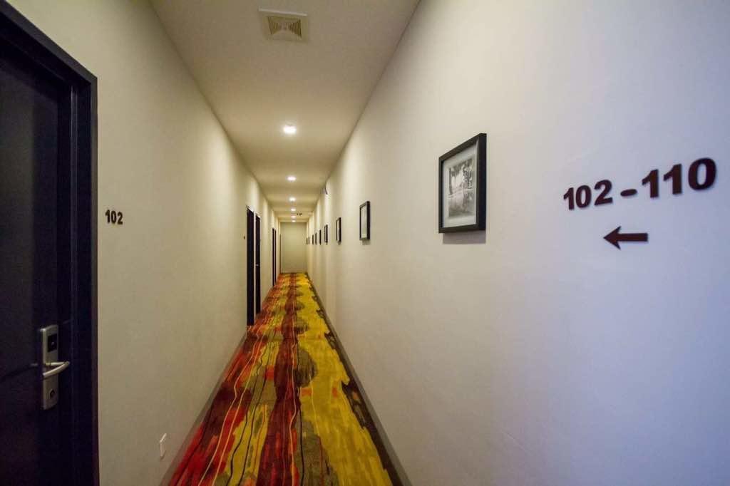 Omg Hotel Simpang Ampat  Exterior photo